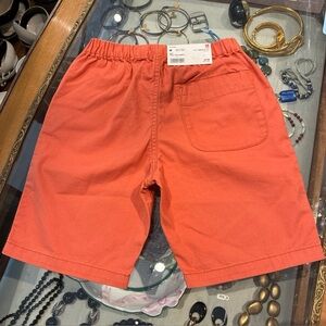 UNIQLO Kids Boys Twill Easy Shorts Orange Size M

New with Tags